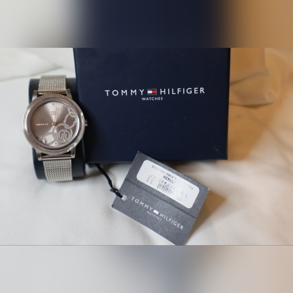 Tommy Hilfiger women's watch - Picture 2 of 5